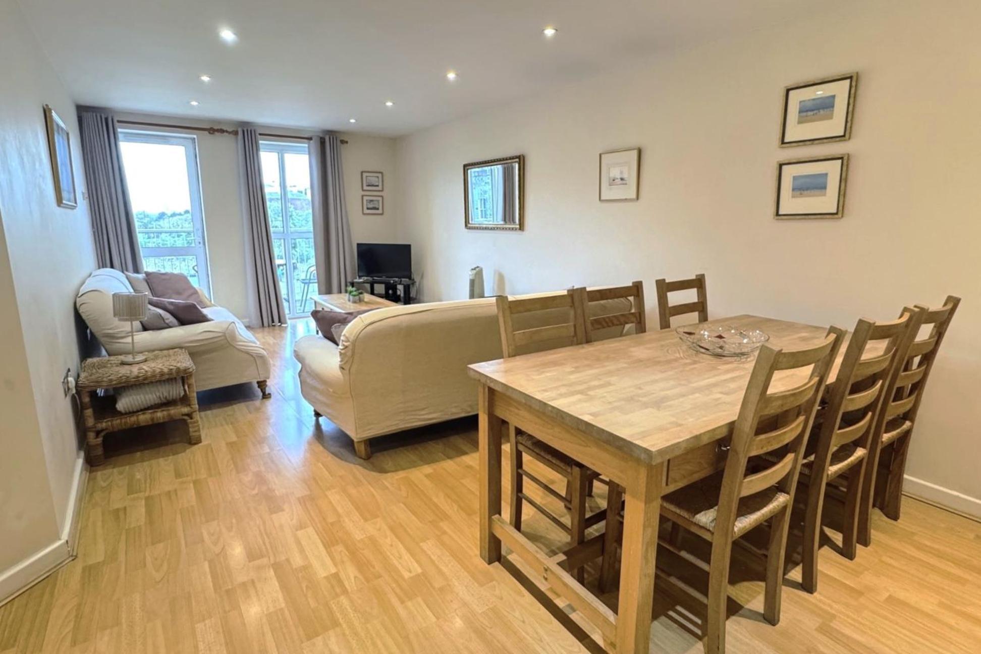 The Greenwich - Two Bedroom Apartment With Parking, Close To Ferry Terminals Southampton Zewnętrze zdjęcie