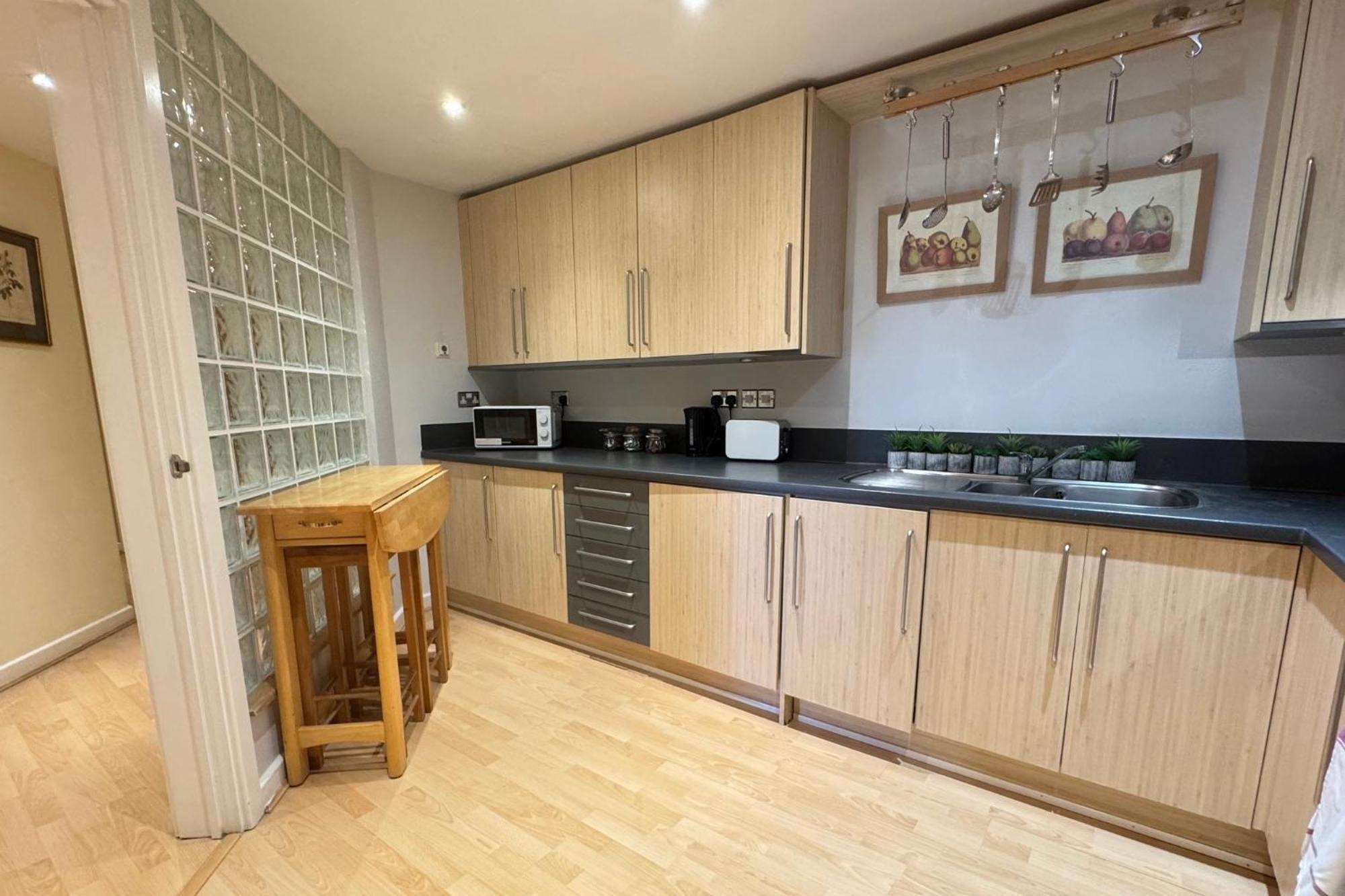 The Greenwich - Two Bedroom Apartment With Parking, Close To Ferry Terminals Southampton Zewnętrze zdjęcie