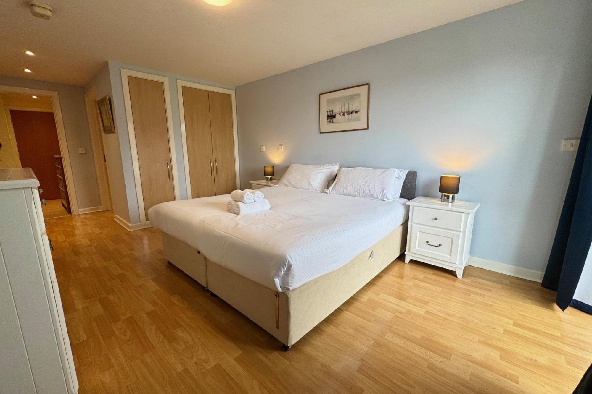 The Greenwich - Two Bedroom Apartment With Parking, Close To Ferry Terminals Southampton Zewnętrze zdjęcie
